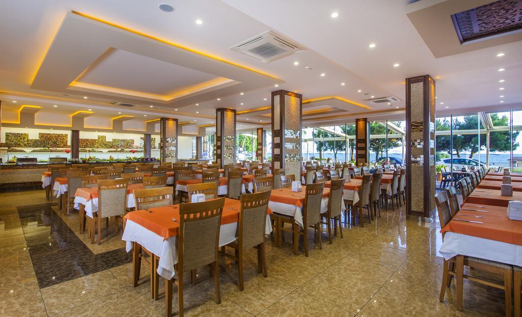 Kleopatra Ada Beach Hotel อลันยา ภายนอก รูปภาพ