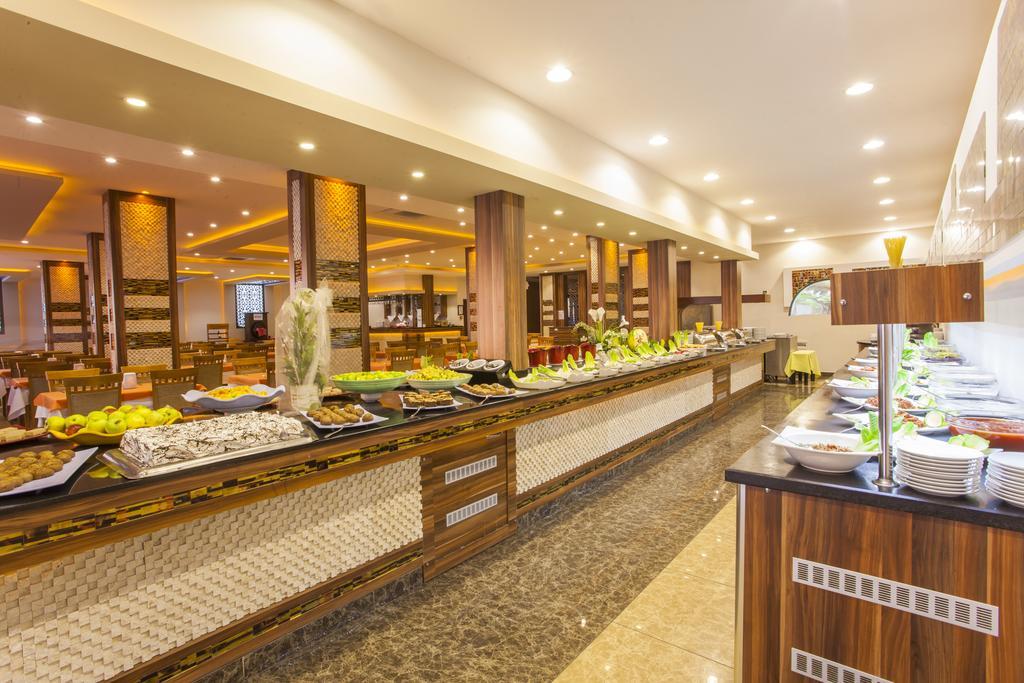 Kleopatra Ada Beach Hotel อลันยา ภายนอก รูปภาพ