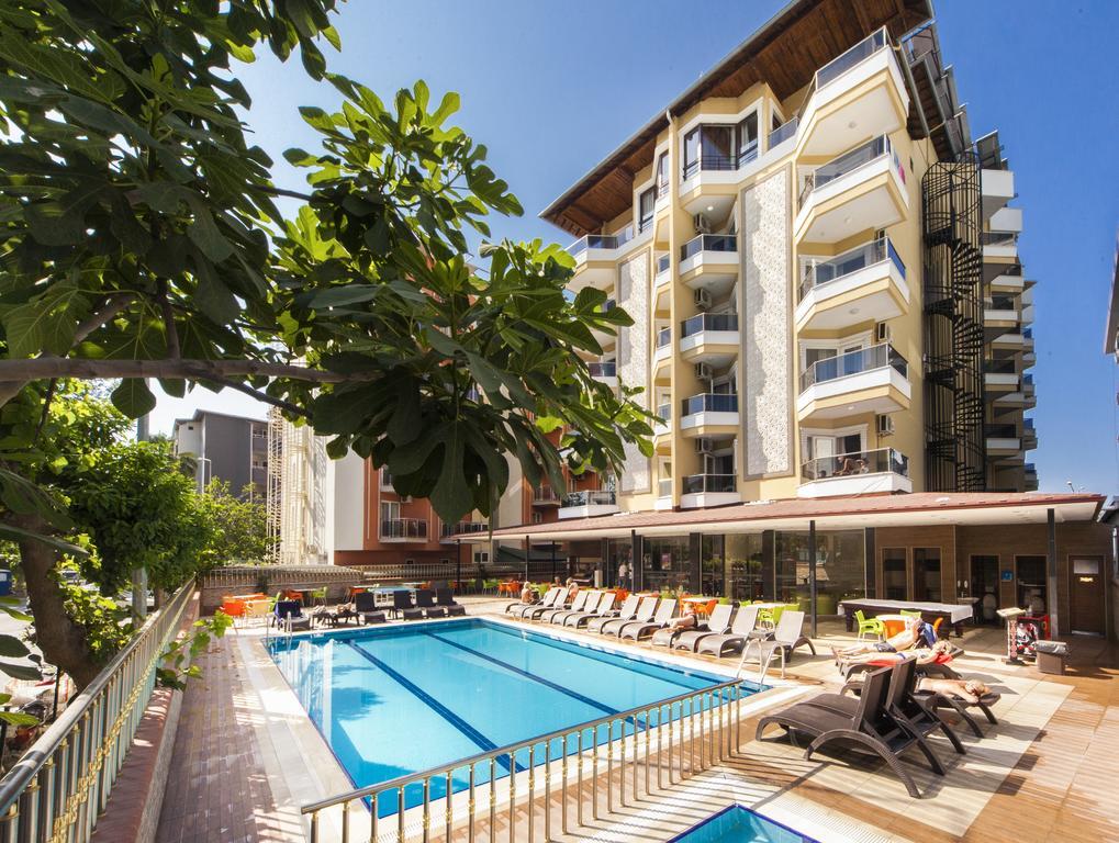 Kleopatra Ada Beach Hotel อลันยา ภายนอก รูปภาพ